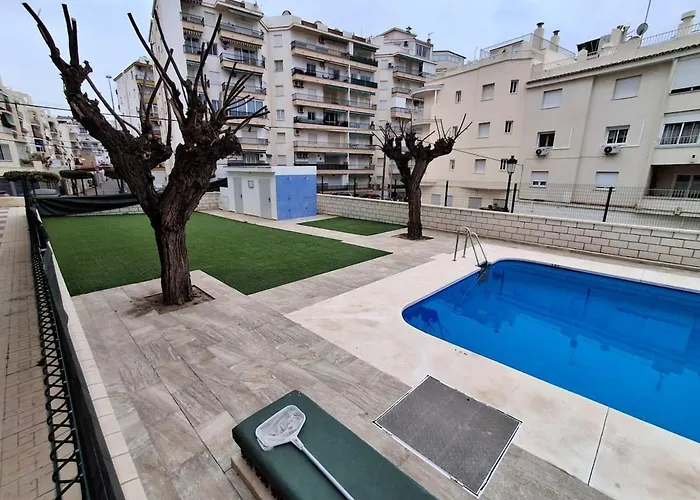 Torre Del Mar Apartment *