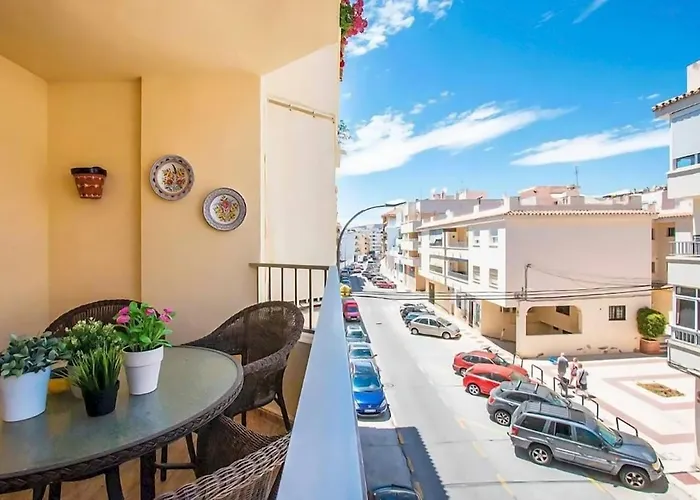 Torre Del Mar * 内尔哈